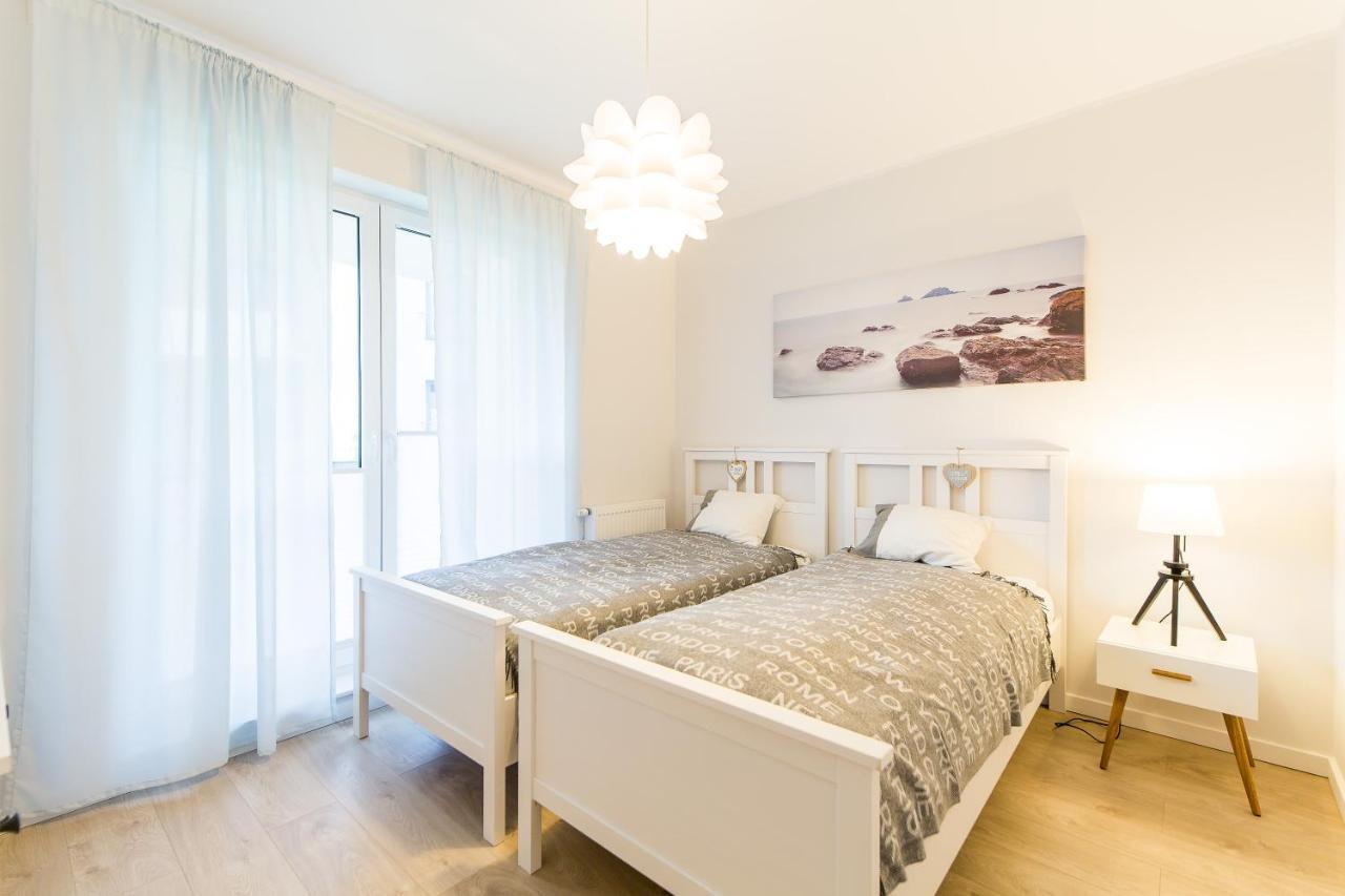 Equilibrium Apartments أوسترونيه مورسكية المظهر الخارجي الصورة